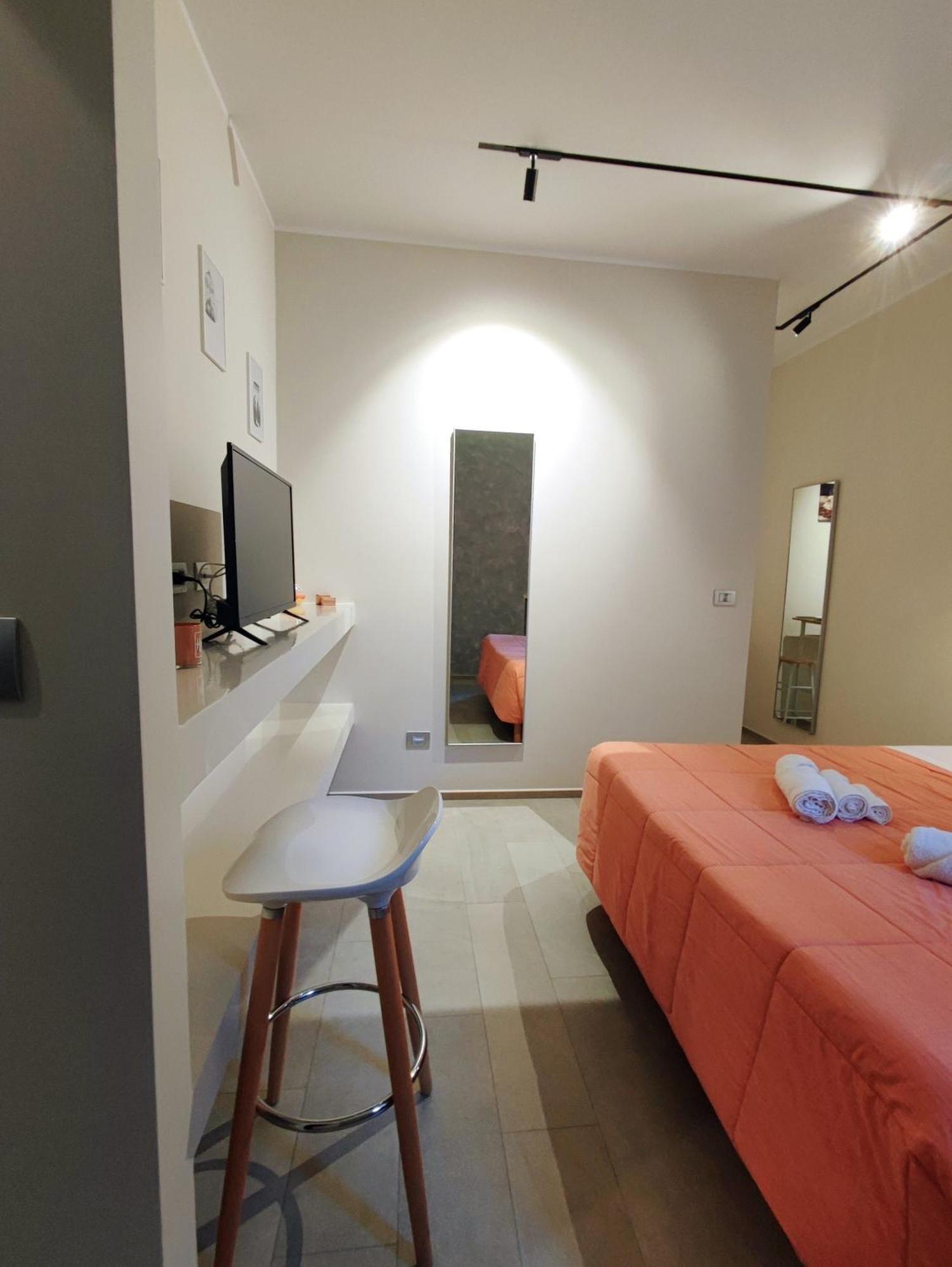 Baccaro'S Home B&B Brindisi Exteriör bild