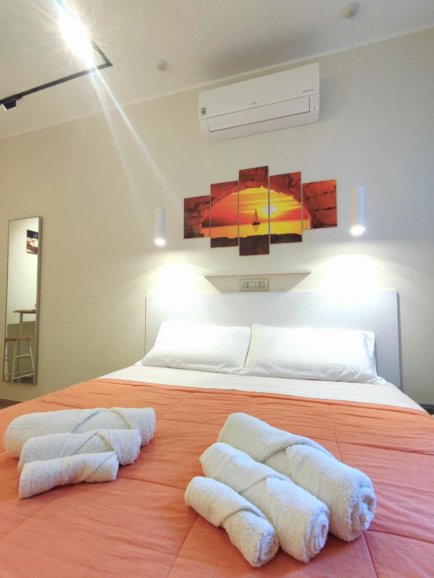 Baccaro'S Home B&B Brindisi Exteriör bild